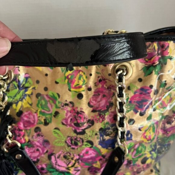 Betsey Johnson Extra Large Tote Bag Gold Floral - Picture 9 of 11